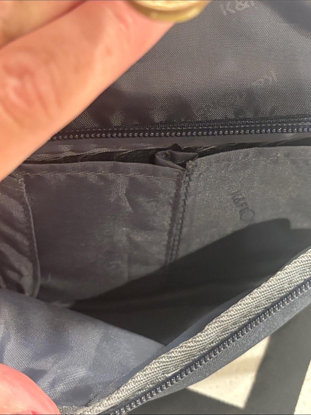 K&F Concept 20L Multi-Functional Camera Backpack - Picture 3 of 11